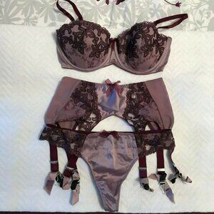 Secrets in Lace Vintage Lavender Lace Lingerie Set